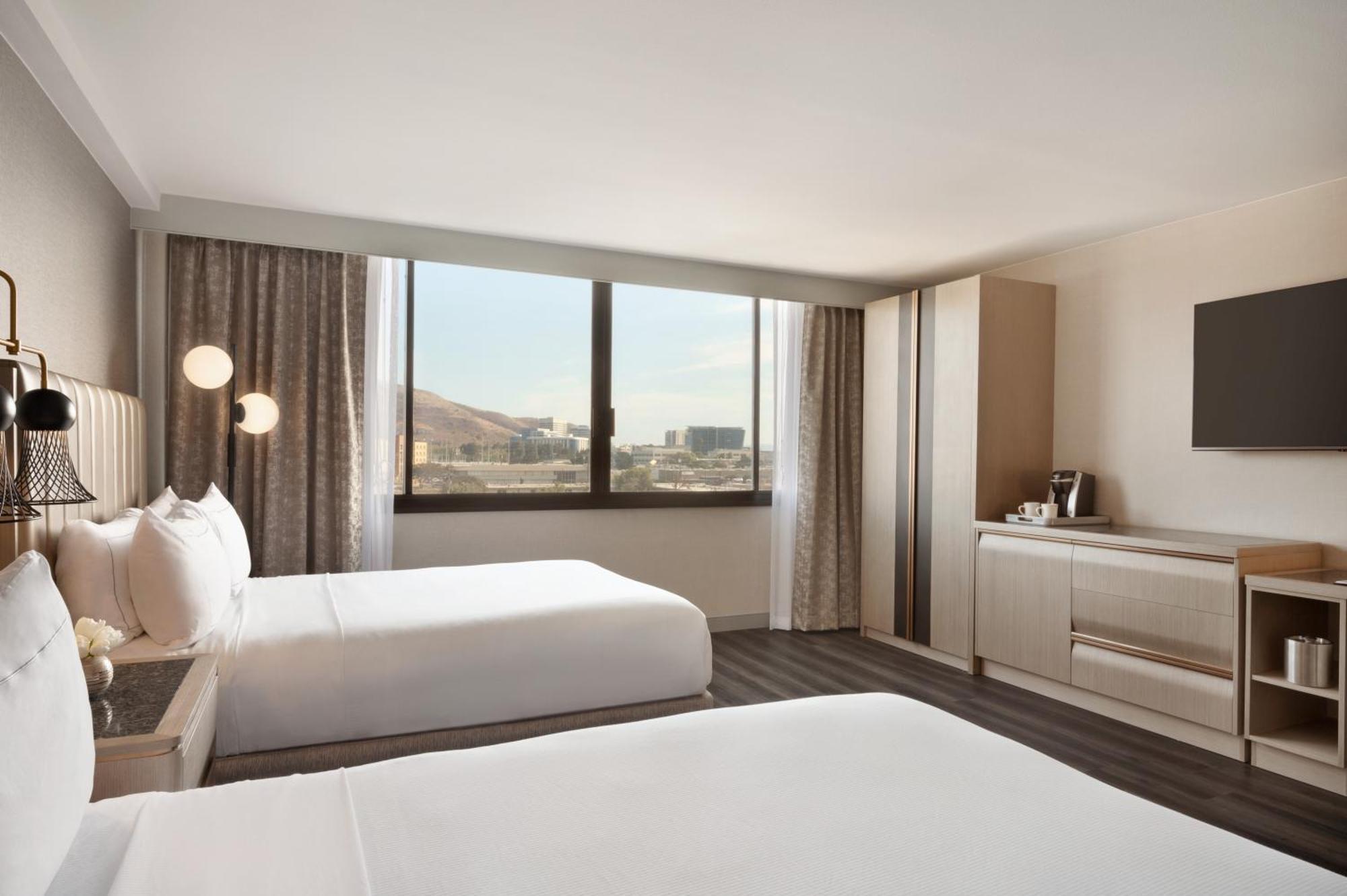 Hotel Doubletree By Hilton San Francisco South Airport Blvd South San Francisco Esterno foto